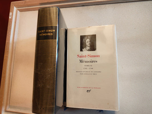 Mémoires Tome 2 et 4 Saint-Simon La Pléiade littérature française classique mémoires historiques authentique